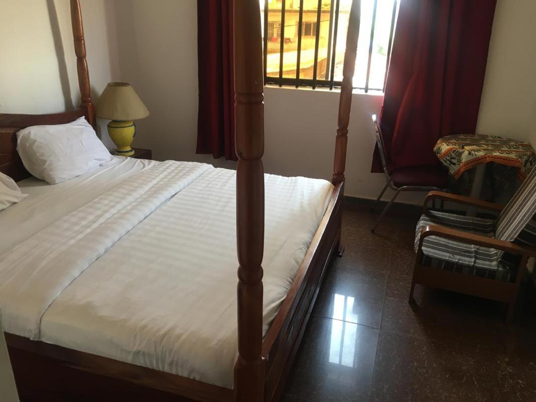 Hotel Saint-Jean Cotonou Exterior photo